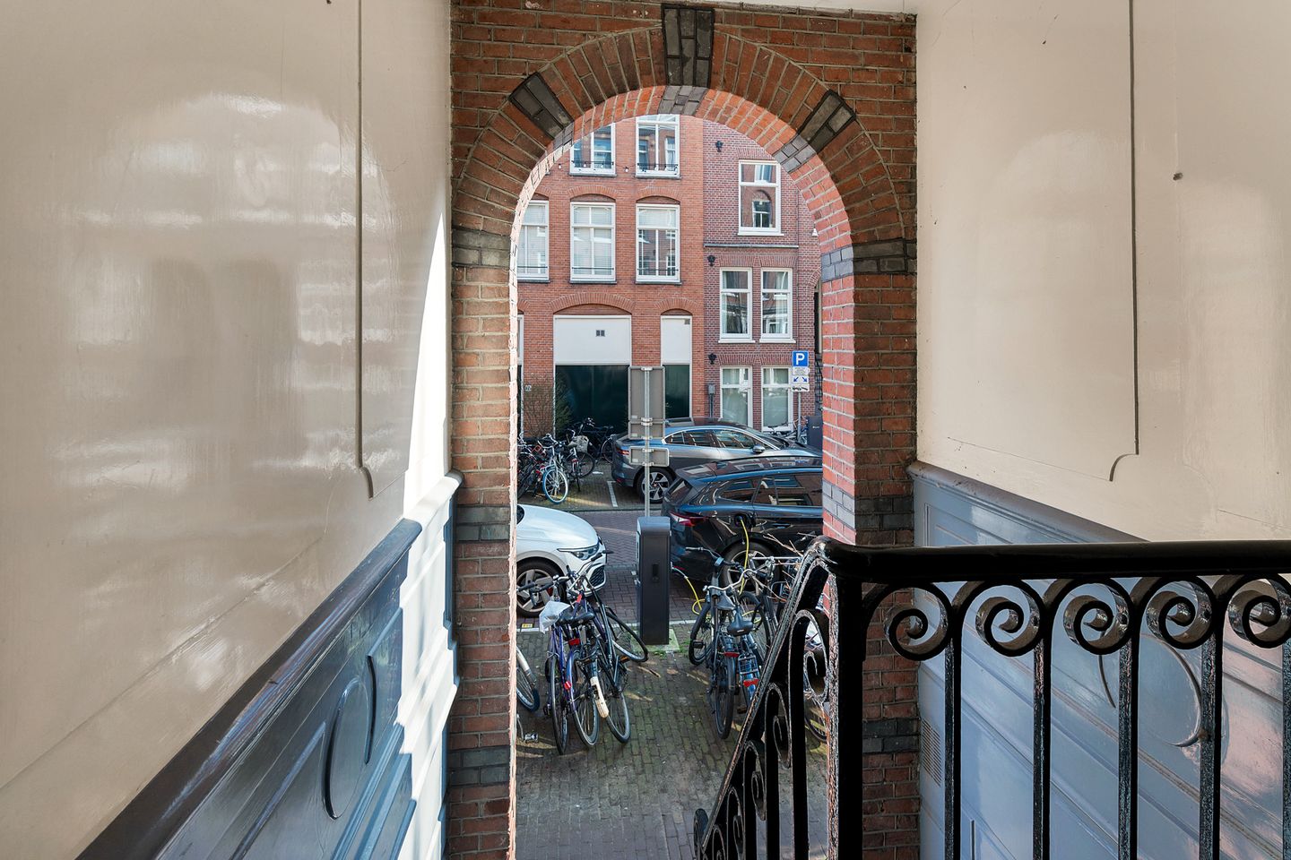 Foto 10 van Van Oldenbarneveldtstraat 88-2