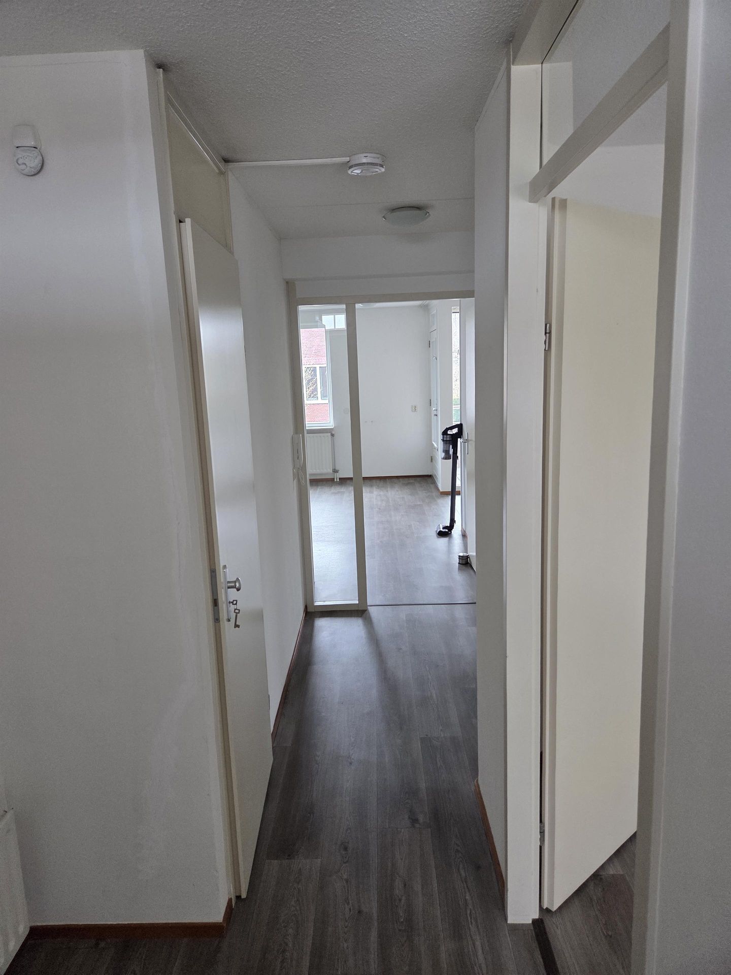 Photo 4 of Johan de Wittstraat 14