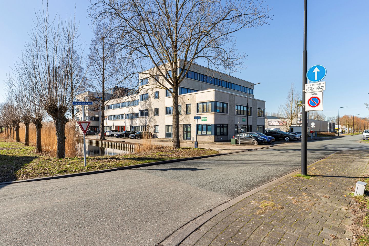 View photo 1 of Hanzeweg