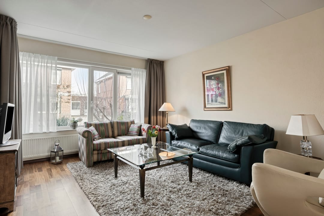 Foto 2 van Burg.van Banningstraat 5