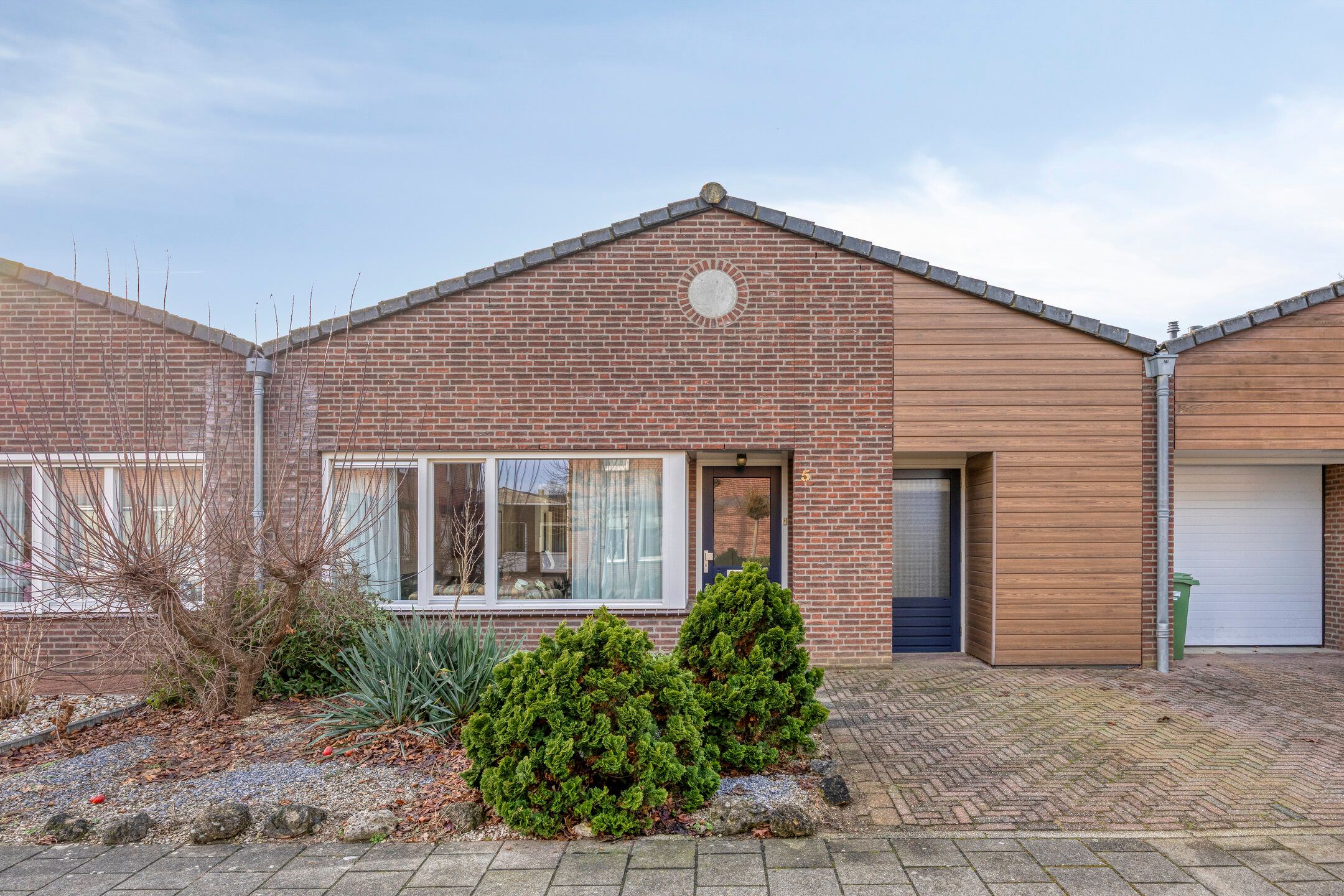 Foto 6 van Burg.van Banningstraat 5