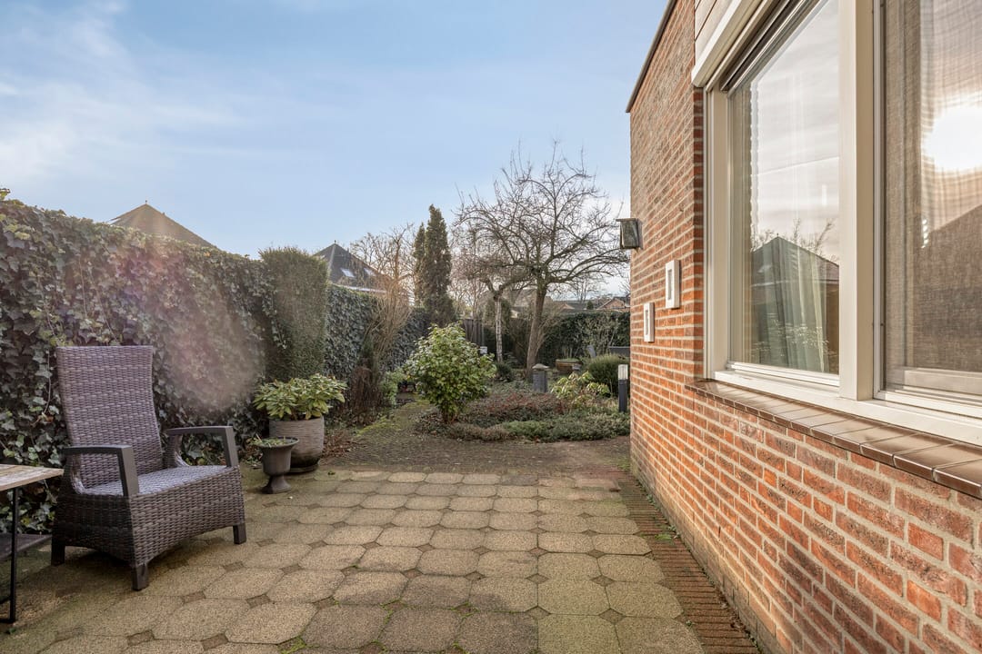 Foto 41 van Burg.van Banningstraat 5