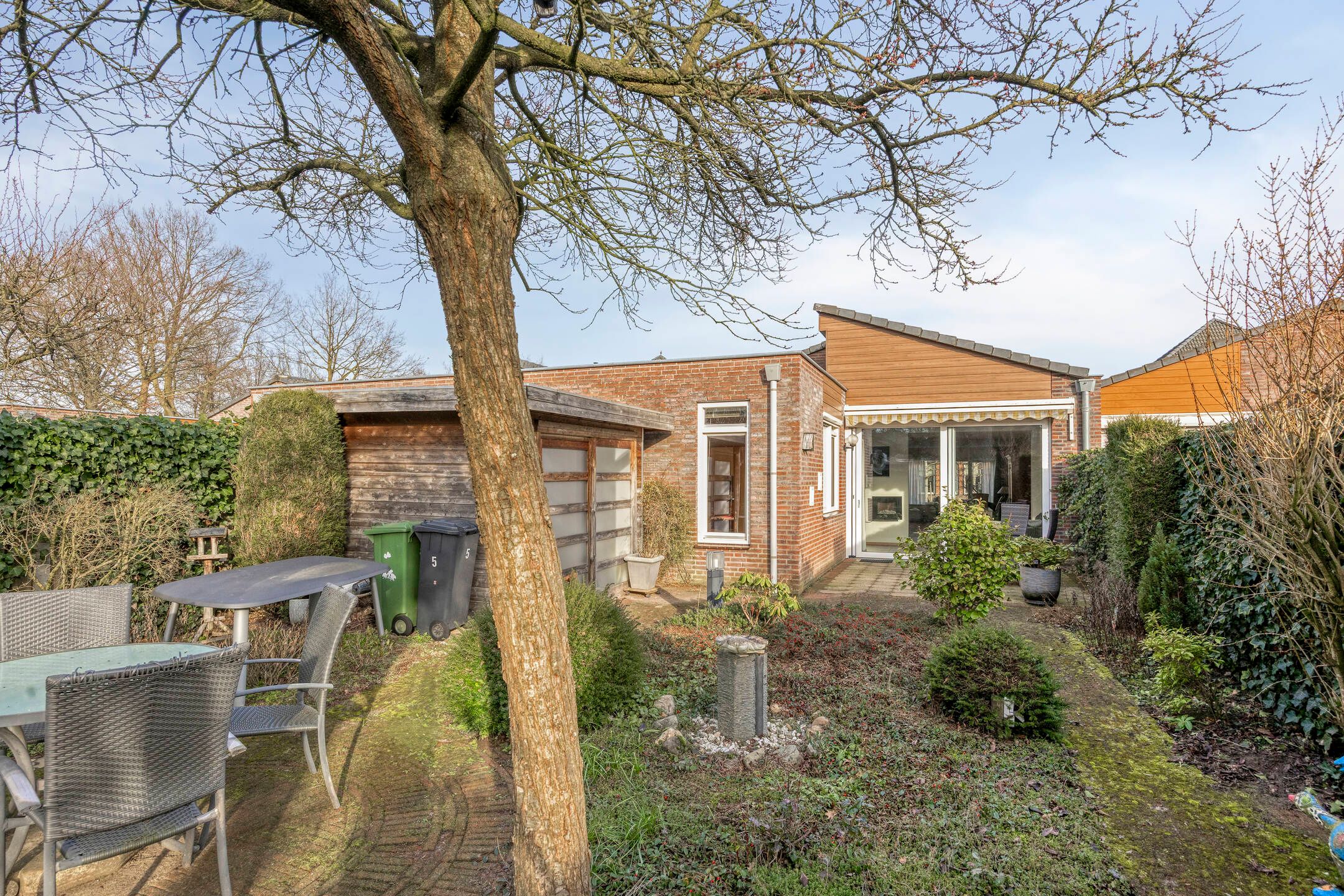 Foto 45 van Burg.van Banningstraat 5