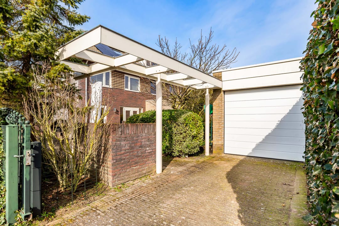 Foto 11 van Professor Zeemanstraat 43