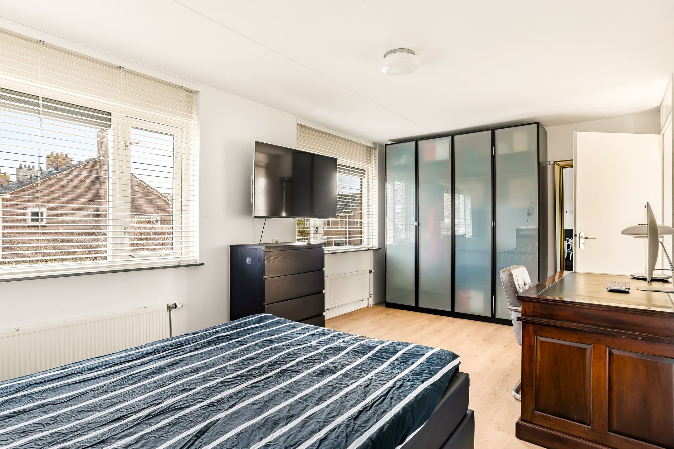 Foto 27 van Professor Zeemanstraat 43