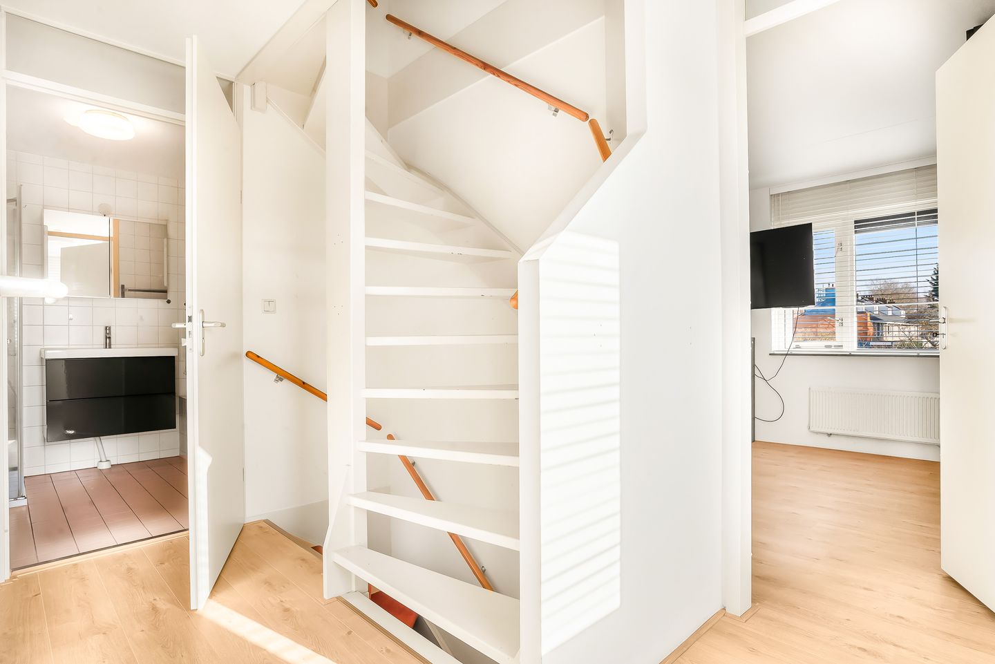 Foto 35 van Professor Zeemanstraat 43