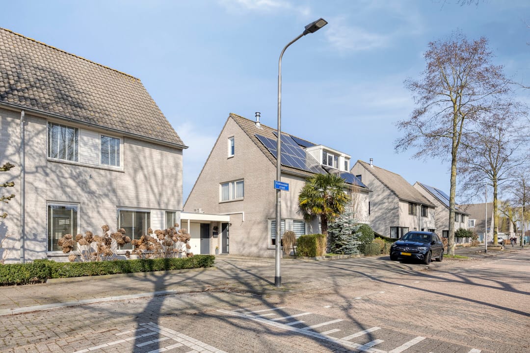 Photo 7 of Krabbendamstraat 13