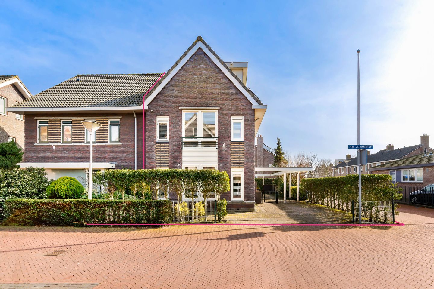 Foto 50 van Professor Zeemanstraat 43