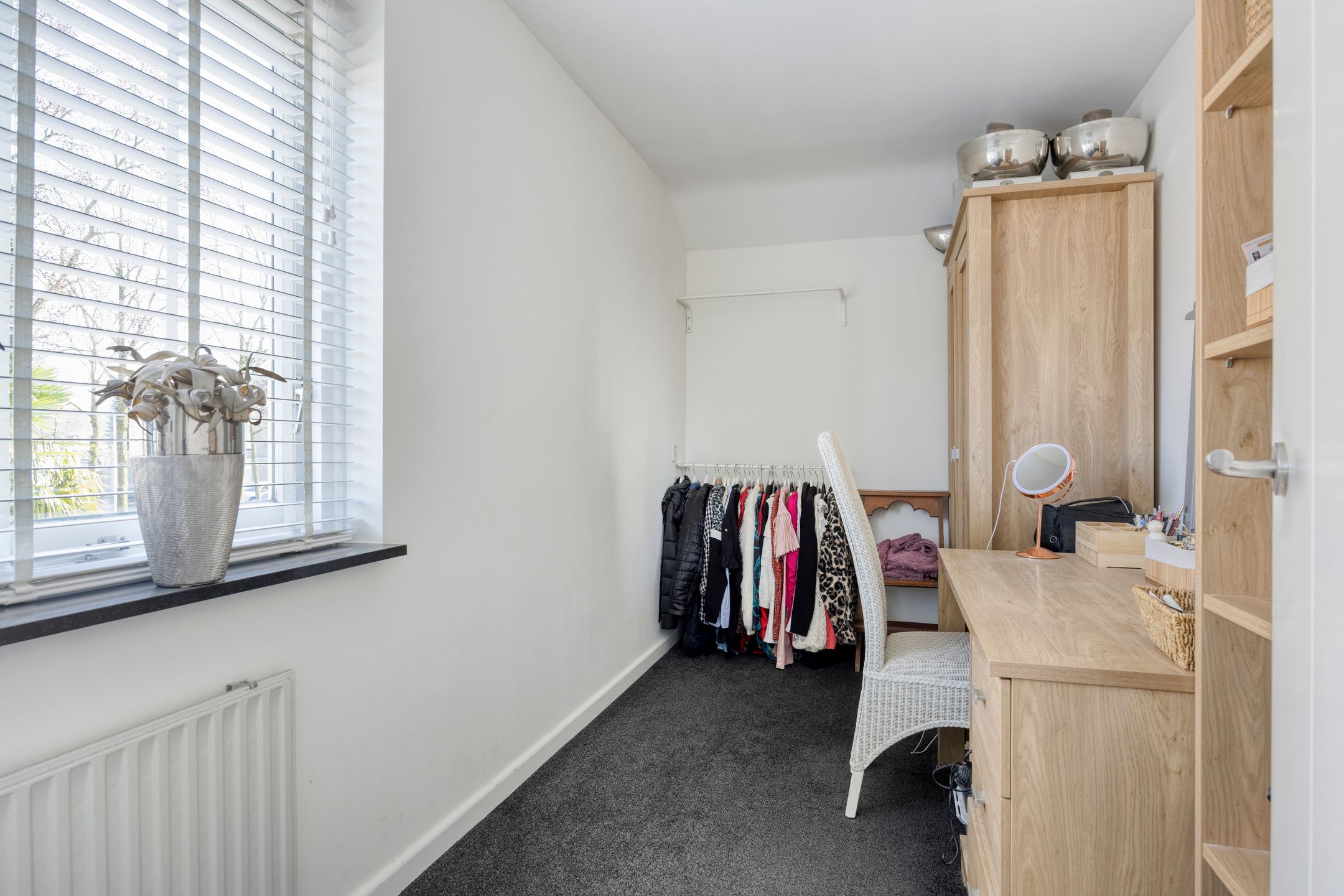 Photo 39 of Krabbendamstraat 13