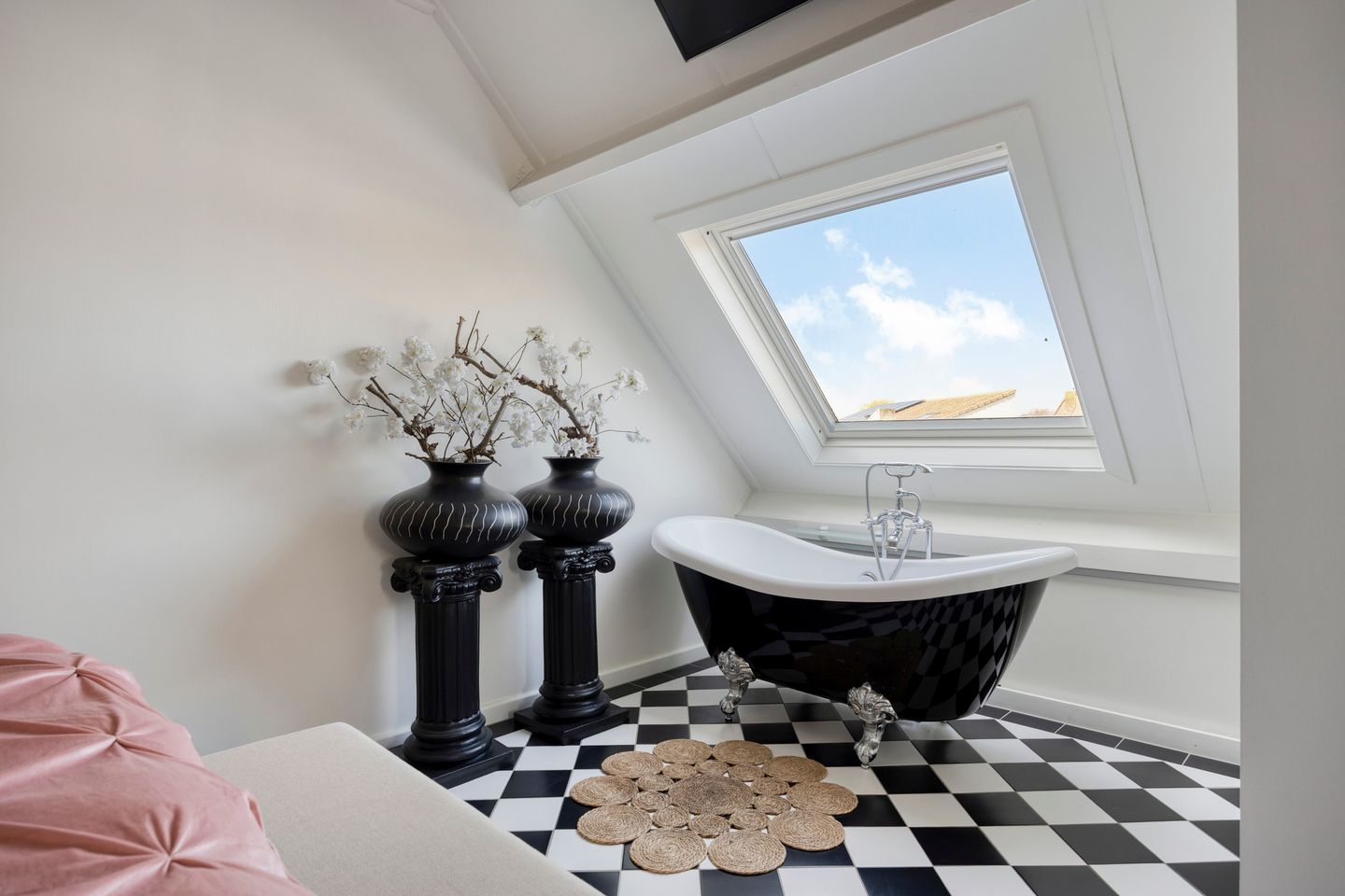 Photo 44 of Krabbendamstraat 13