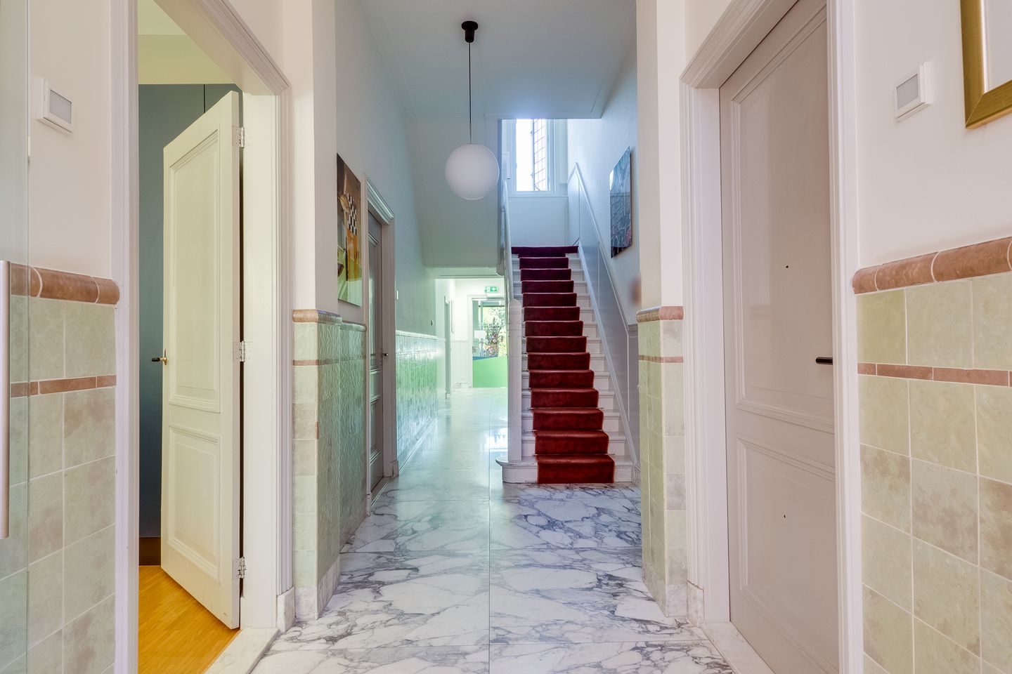 Bekijk foto 4 van Utrechtseweg 131