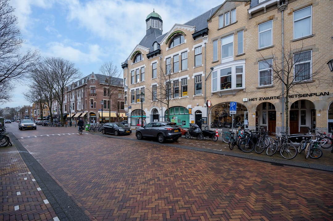 Photo 23 of Frederik Hendriklaan 85-B2