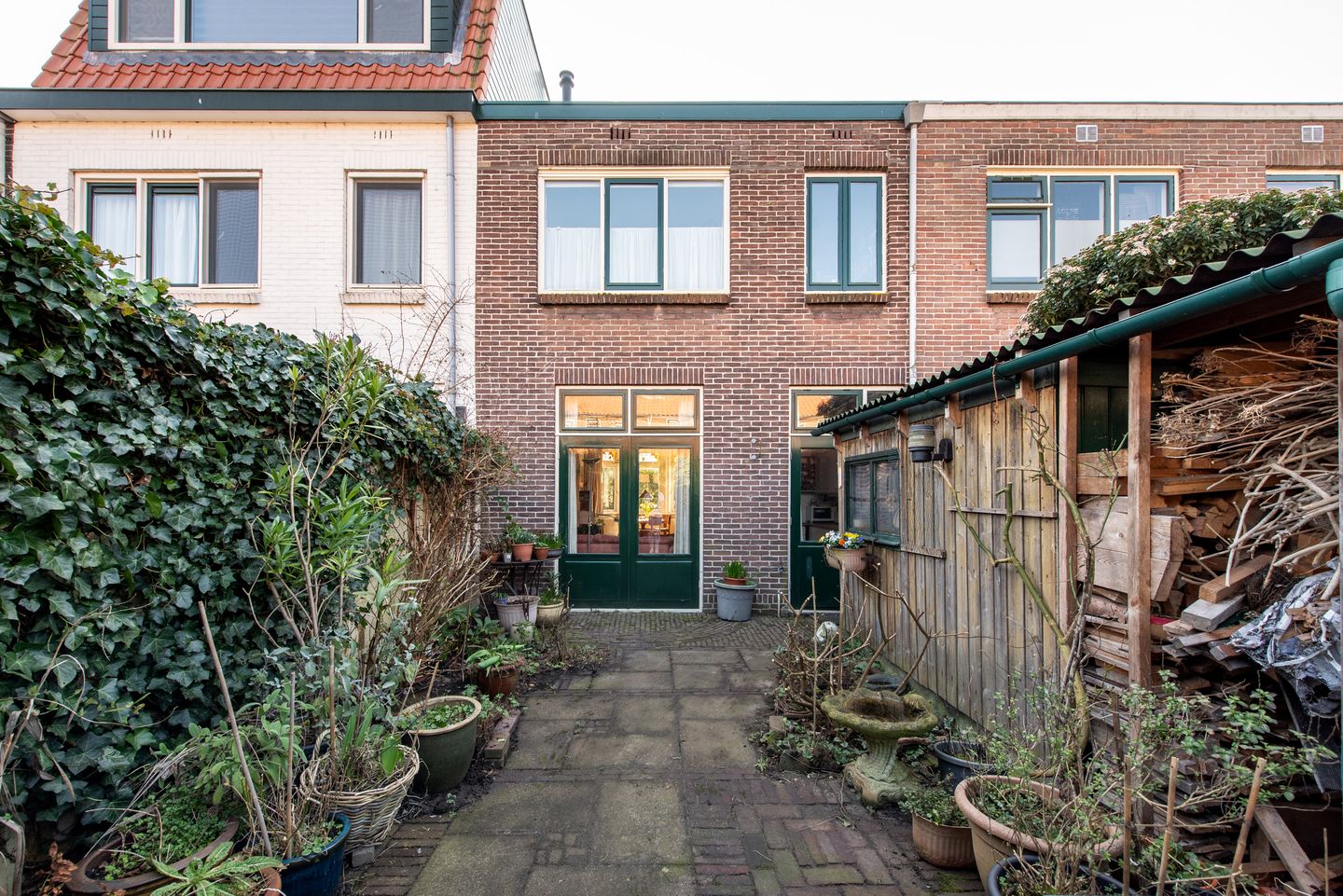 Foto 14 van Soerabajastraat 13