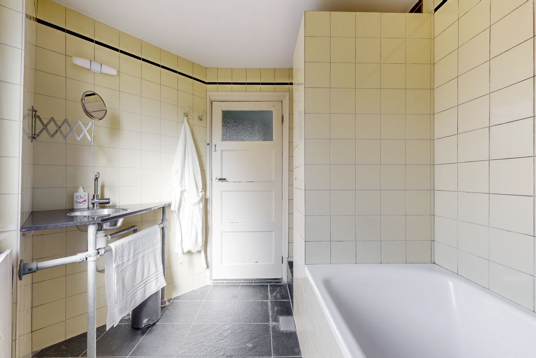 Photo 30 of Keizer Karelweg 134