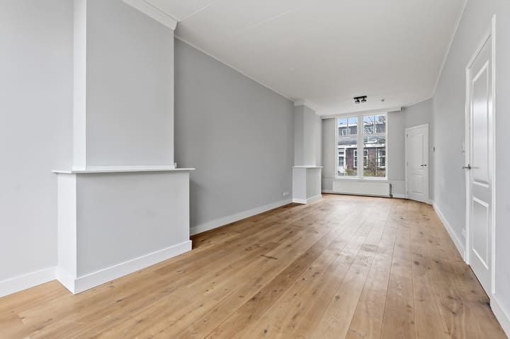 Photo 4 of Johannes Camphuijsstraat 88