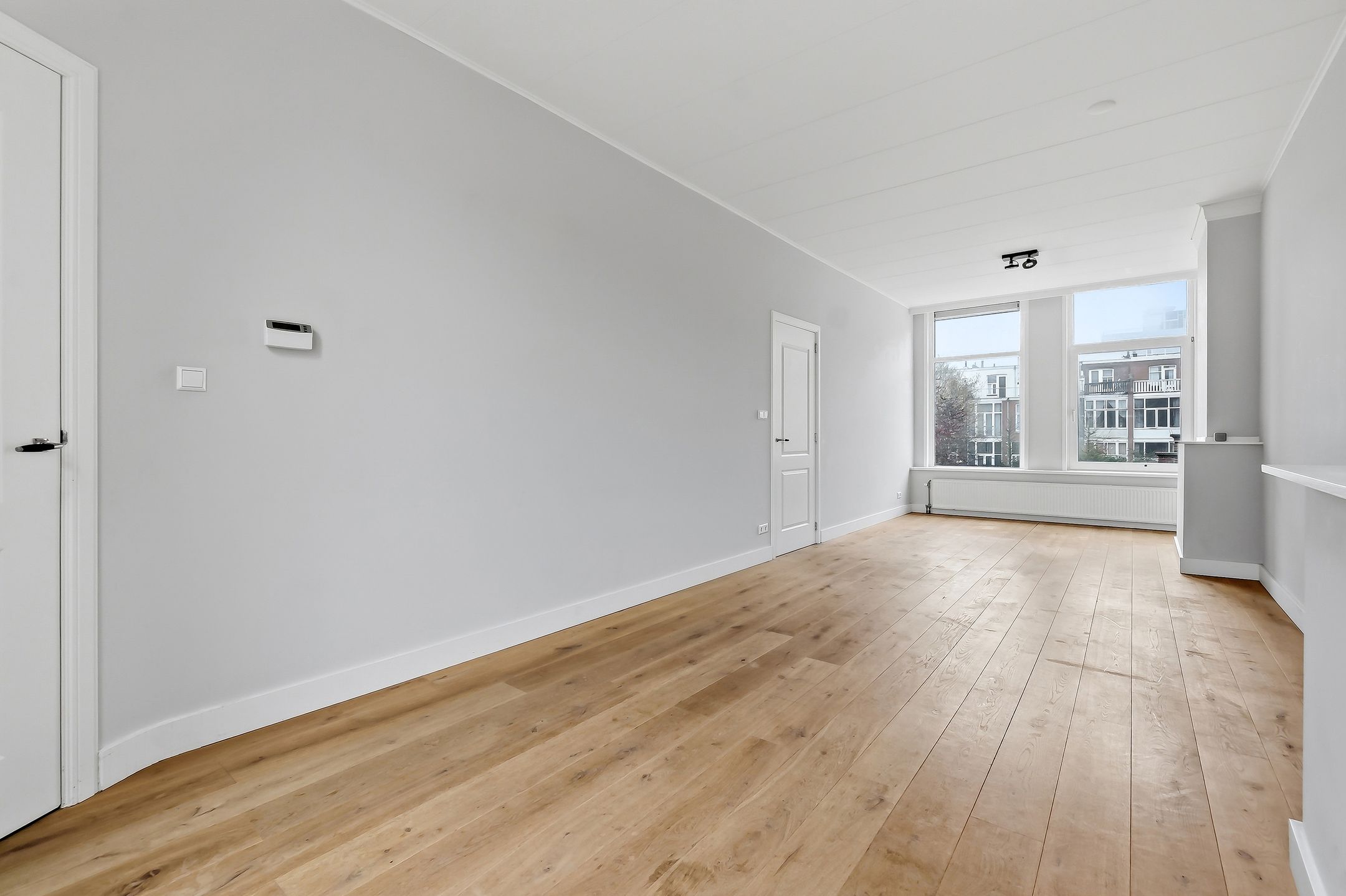 Photo 9 of Johannes Camphuijsstraat 88