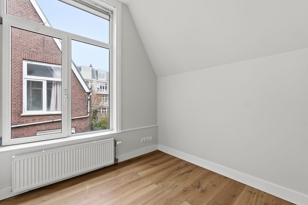 Photo 26 of Johannes Camphuijsstraat 88