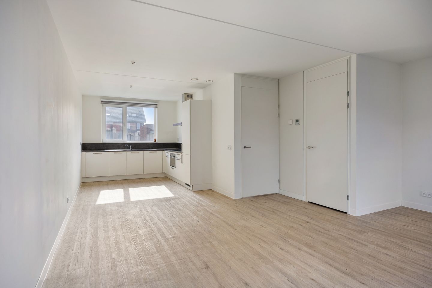 Photo 10 of Anna Blamanstraat 23