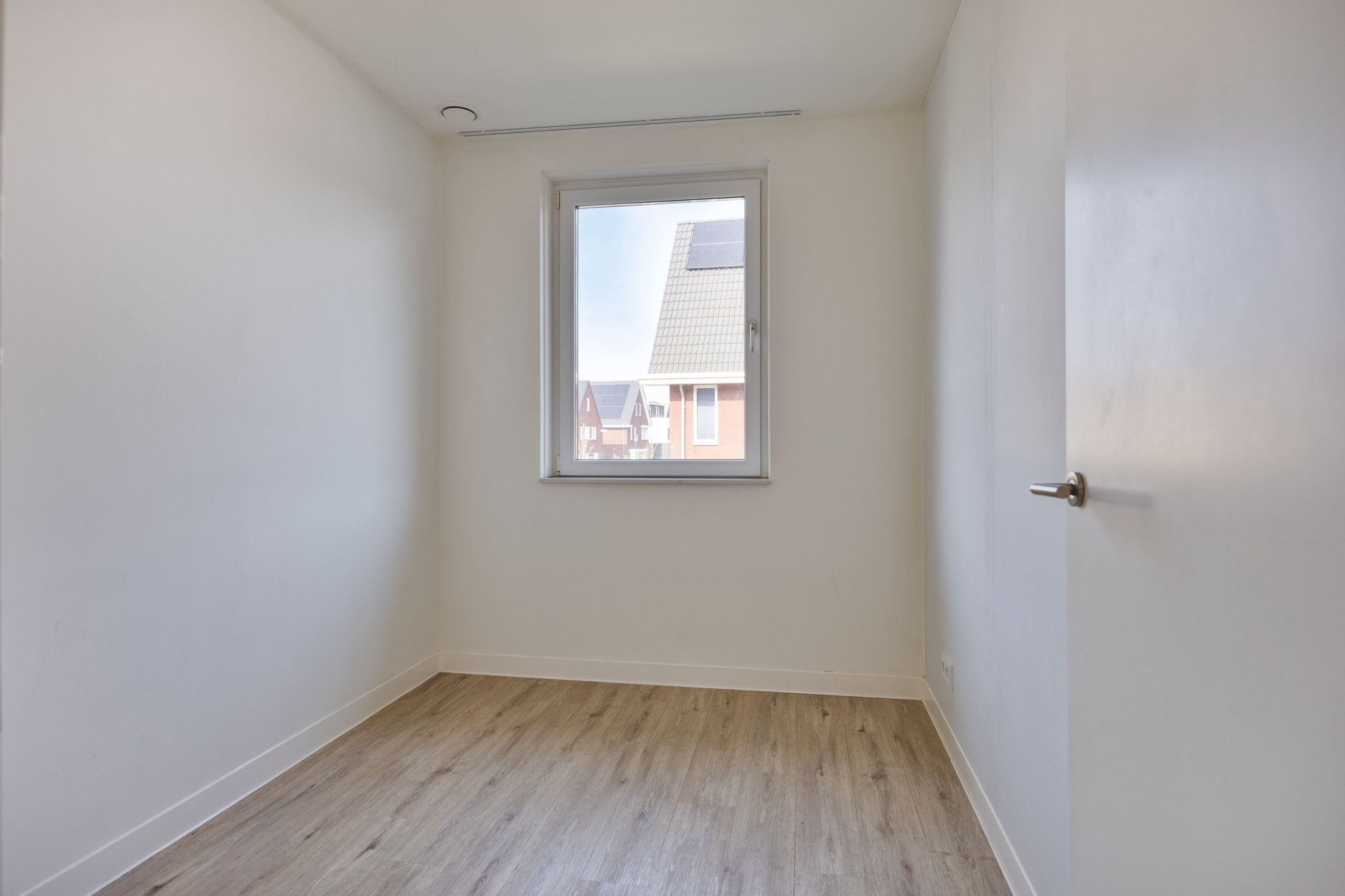 Photo 24 of Anna Blamanstraat 23