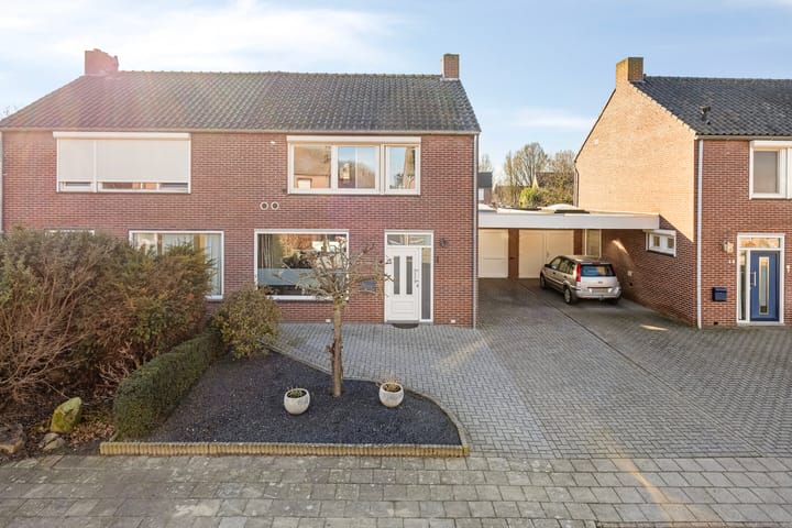 Foto 4 van Irisstraat 16