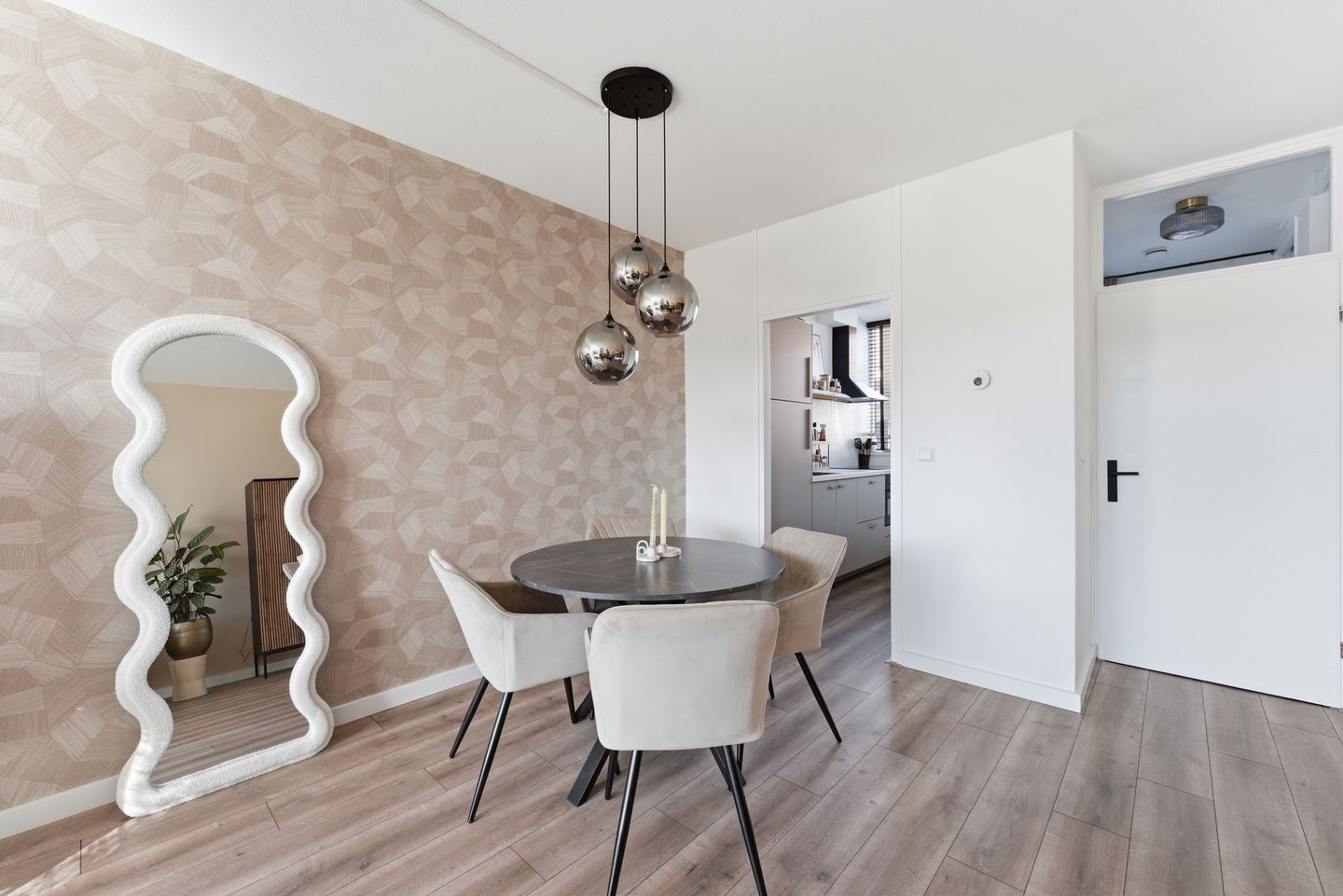 Foto 10 van Girsesland 6