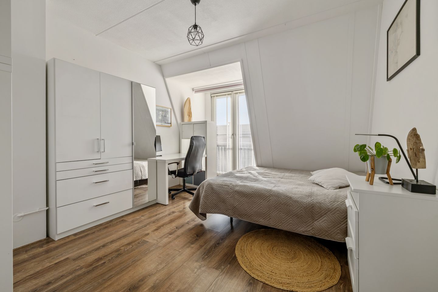 Foto 29 van Loes van Marlestraat 8