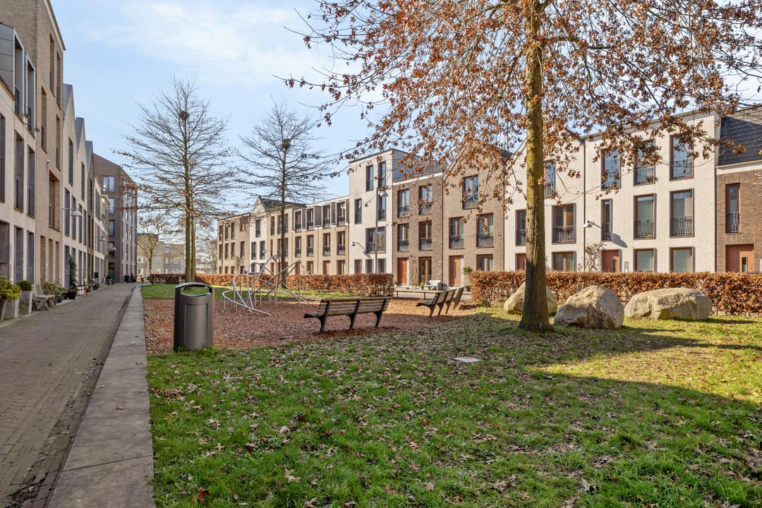 Foto 38 van Loes van Marlestraat 8