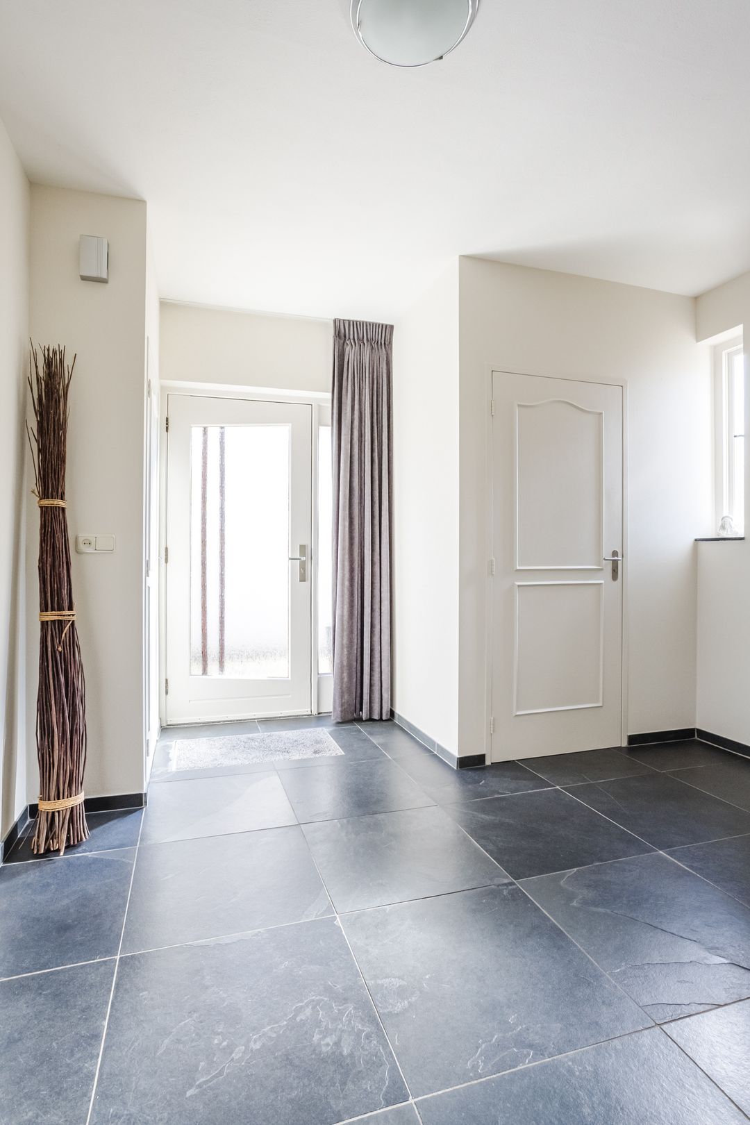 Photo 8 of Frederikstraat 18