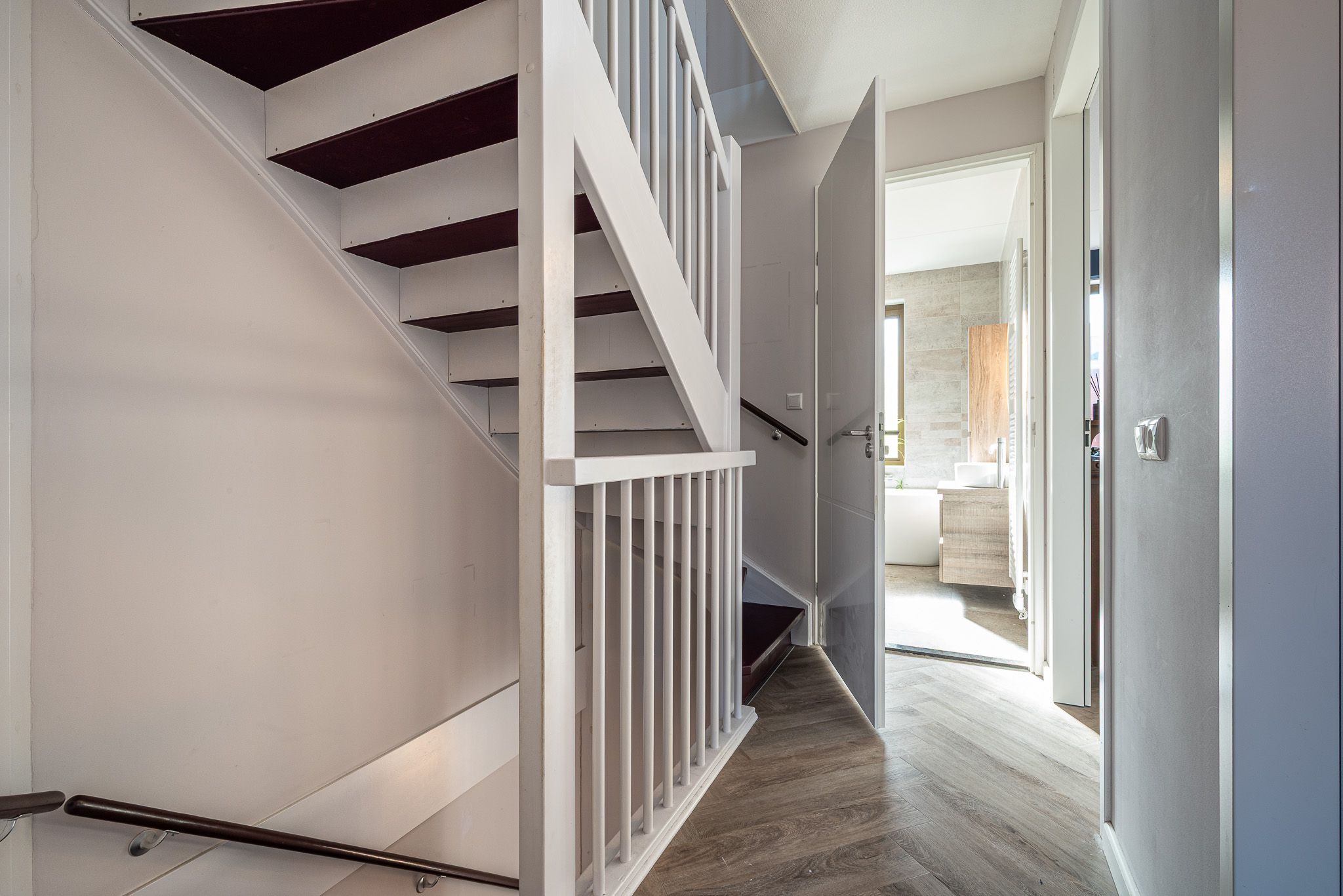 Foto 21 van Helper Westsingel 75