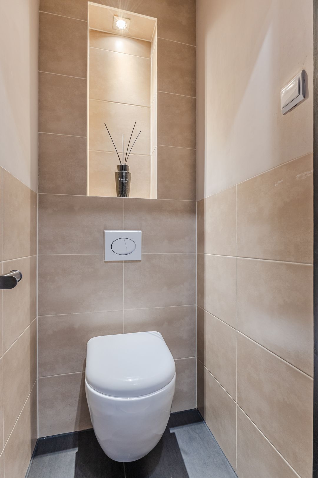 Foto 23 van Joan Melchior Kemperstraat 108-1