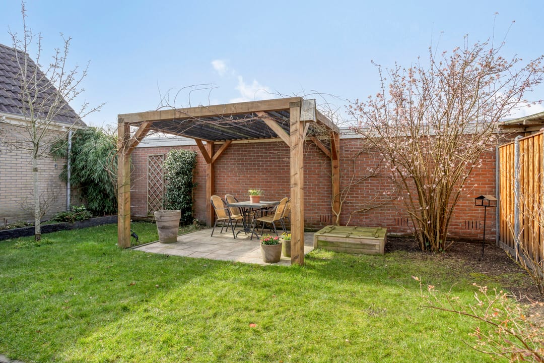 Foto 58 van Wethouder Deodatusplantsoen 10