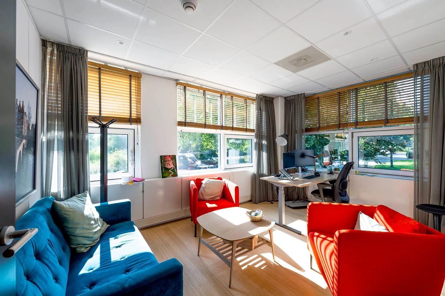 Bekijk foto 1 van Overschiestraat 184