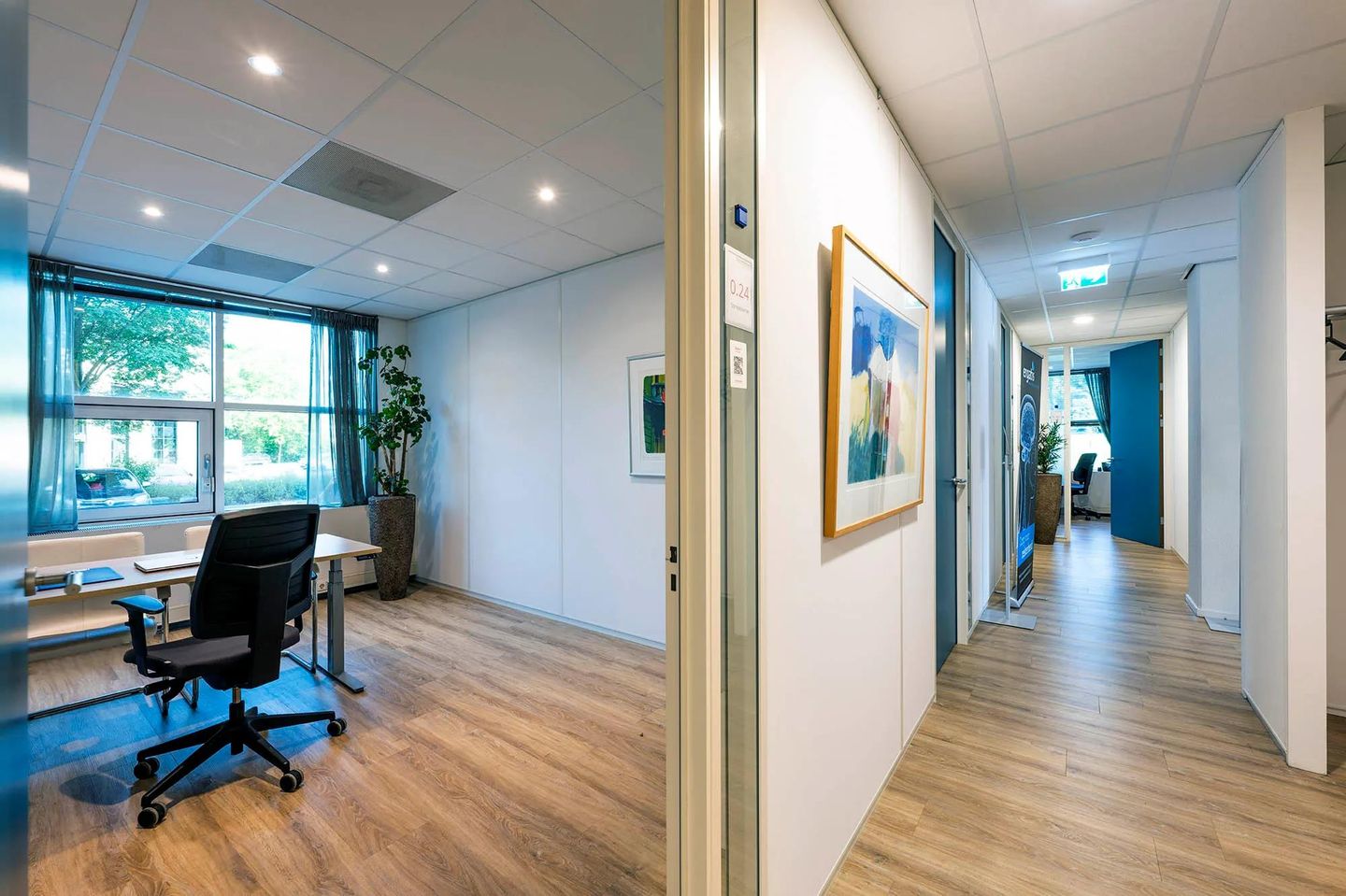 Bekijk foto 3 van Overschiestraat 184