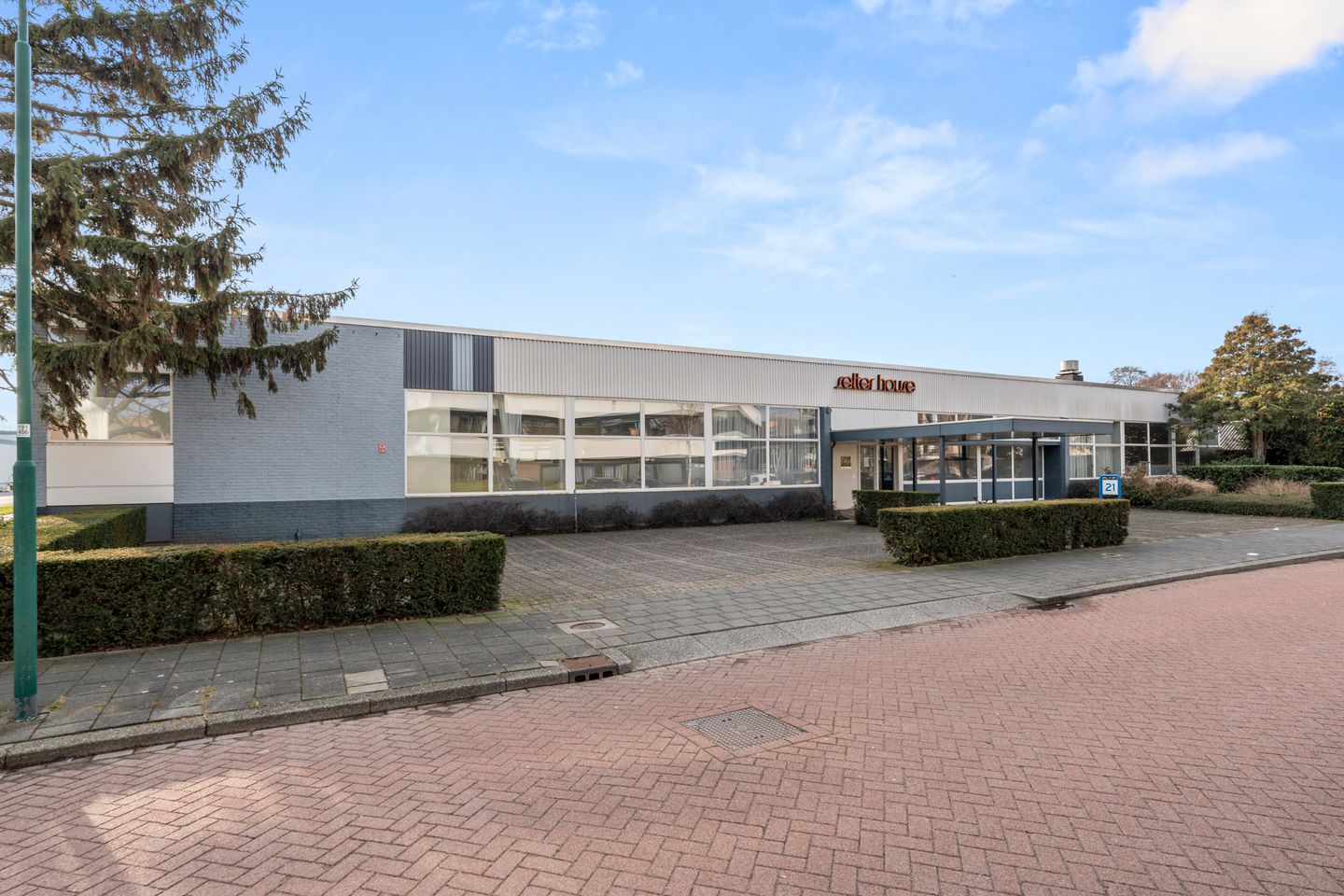 View photo 3 of Laan der Techniek 21