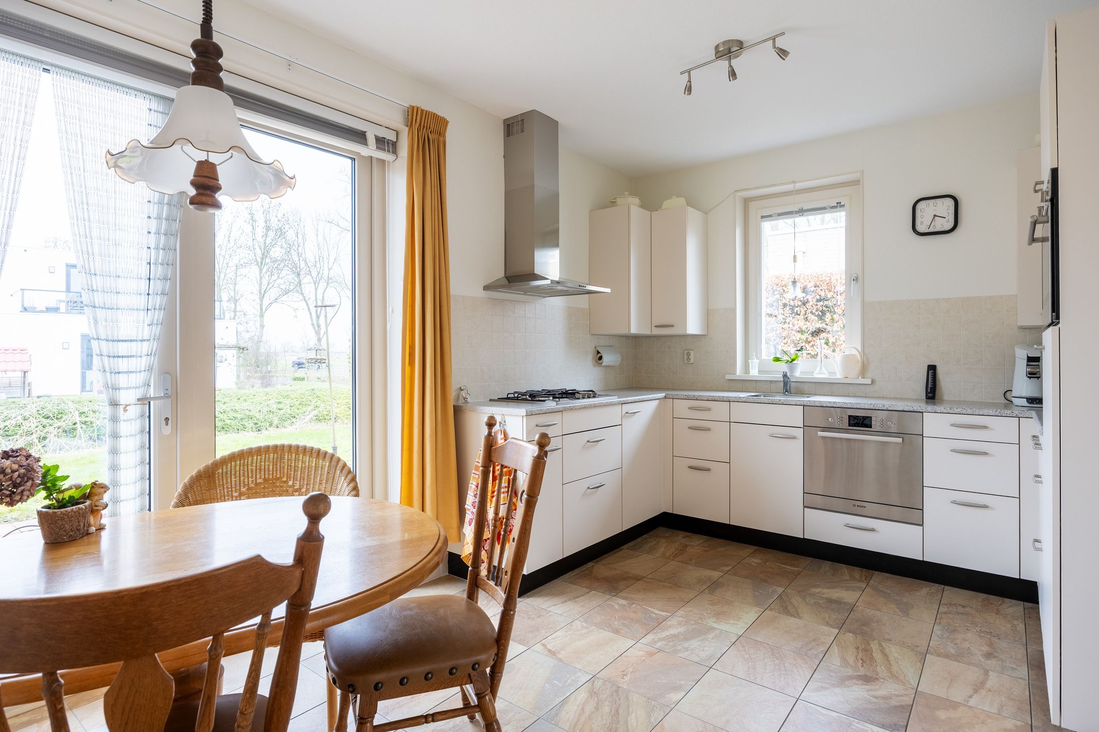 Foto 12 van Emmalaan 18