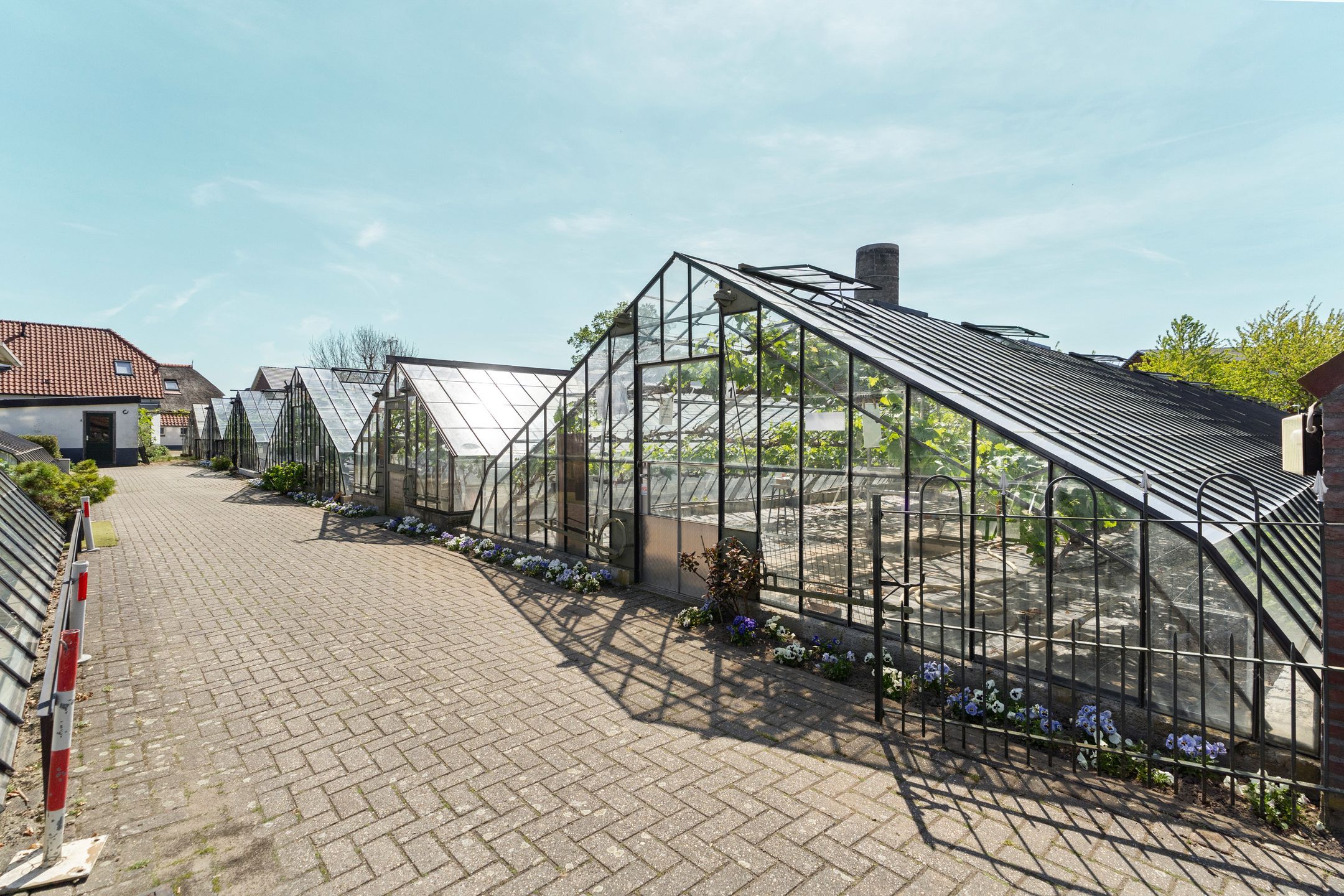 Photo 33 of Bloemstraat 2-A