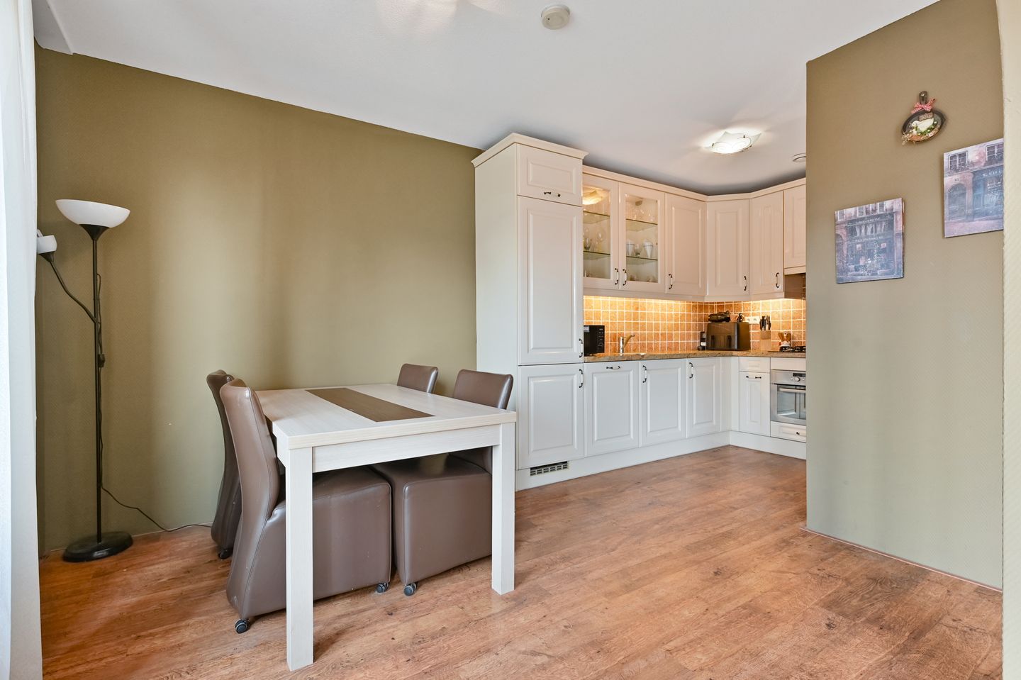 Foto 19 van Hoogeveenlaan 2-E