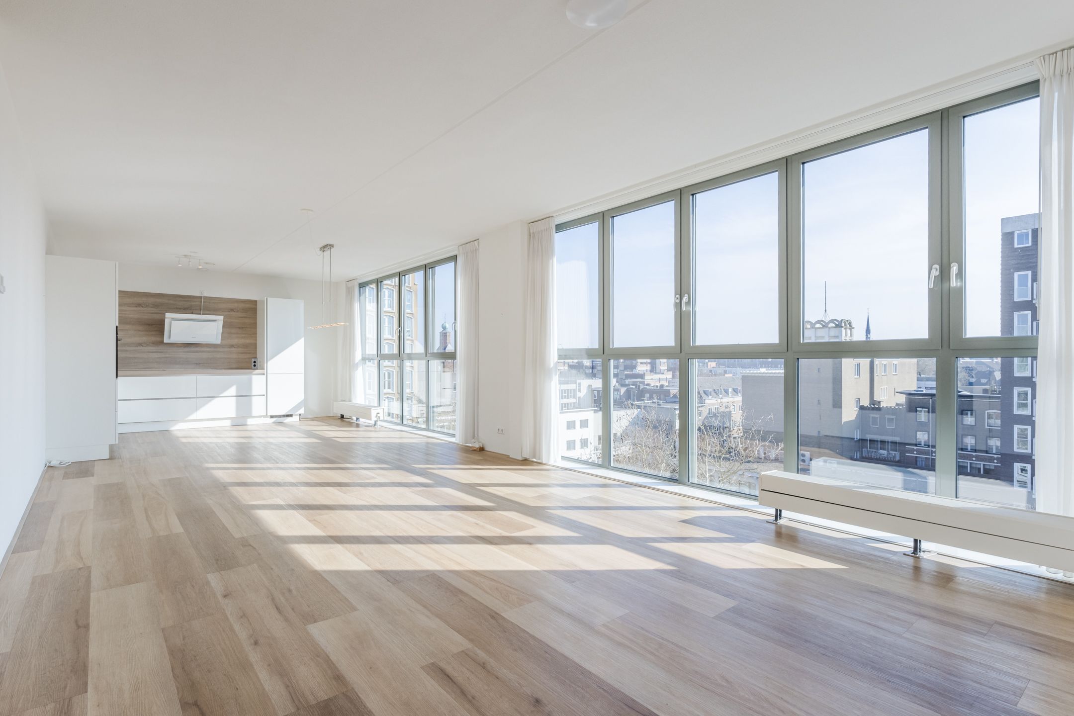 Foto 6 van Plein 1944 89