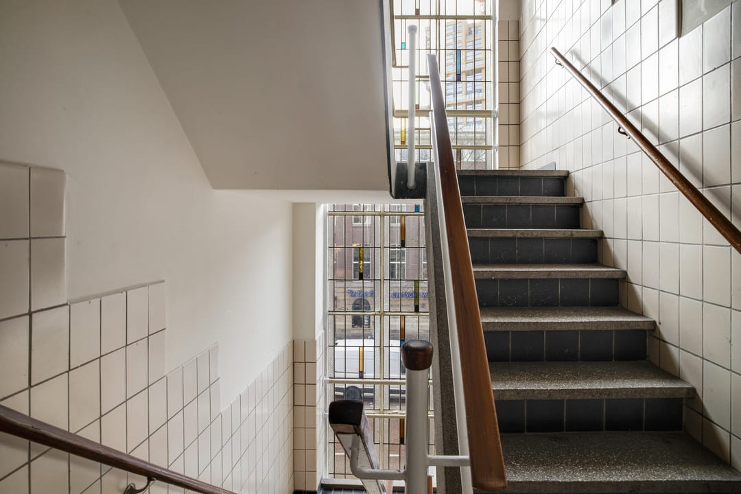 Photo 2 of Witte de Withstraat 9-C