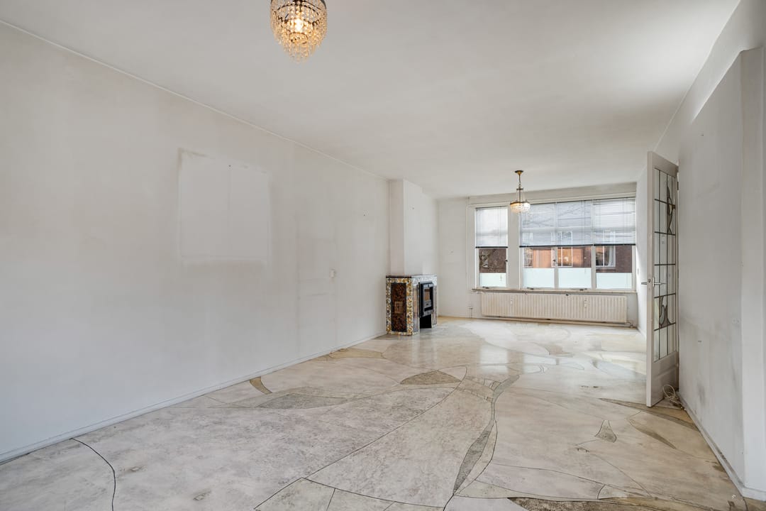 Photo 8 of Witte de Withstraat 9-C