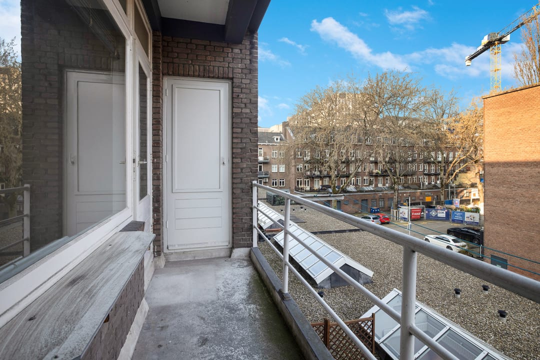 Photo 16 of Witte de Withstraat 9-C