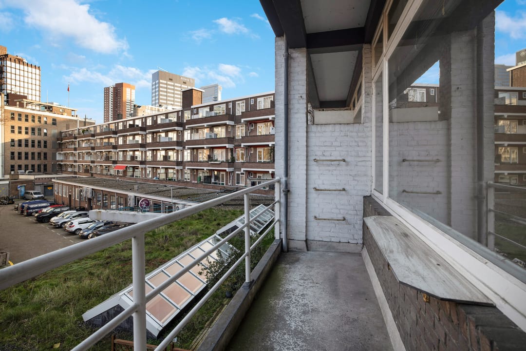 Photo 17 of Witte de Withstraat 9-C