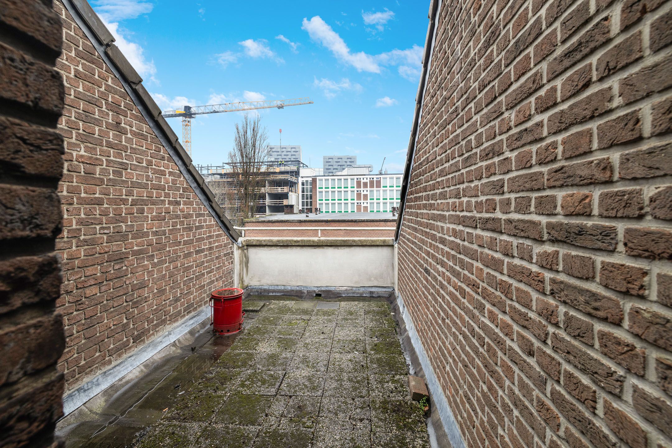 Photo 21 of Witte de Withstraat 9-C