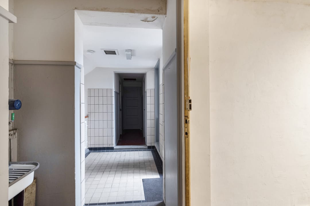 Photo 22 of Witte de Withstraat 9-C