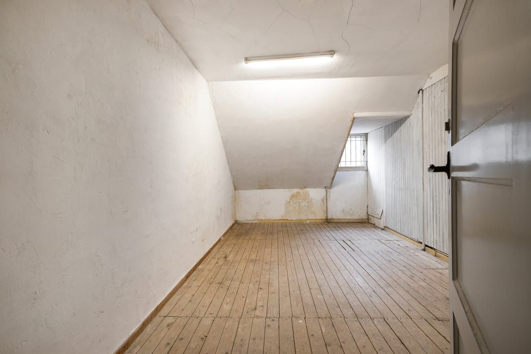 Photo 23 of Witte de Withstraat 9-C