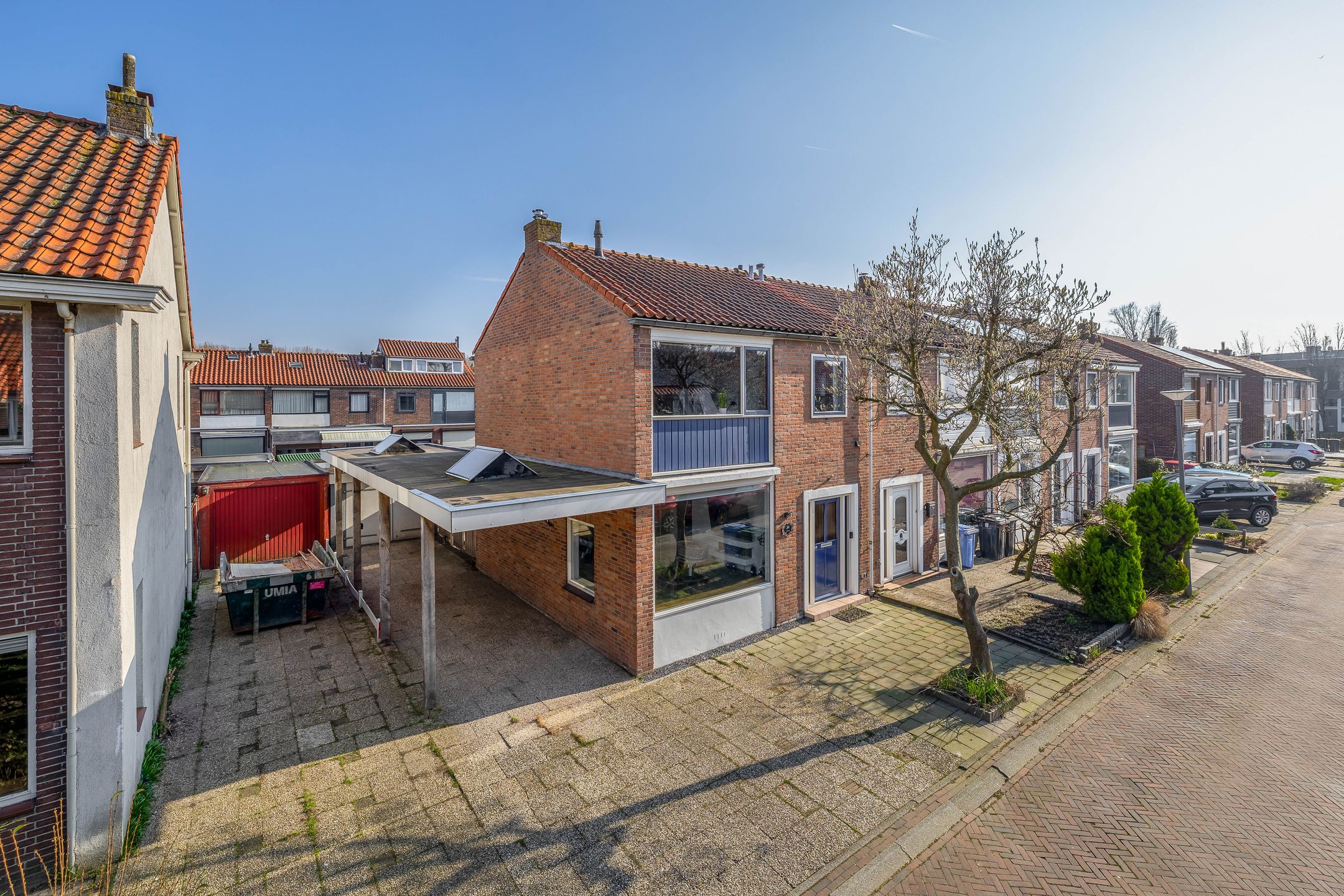 Buying a house in The Netherlands., Meeuwenwetering 34