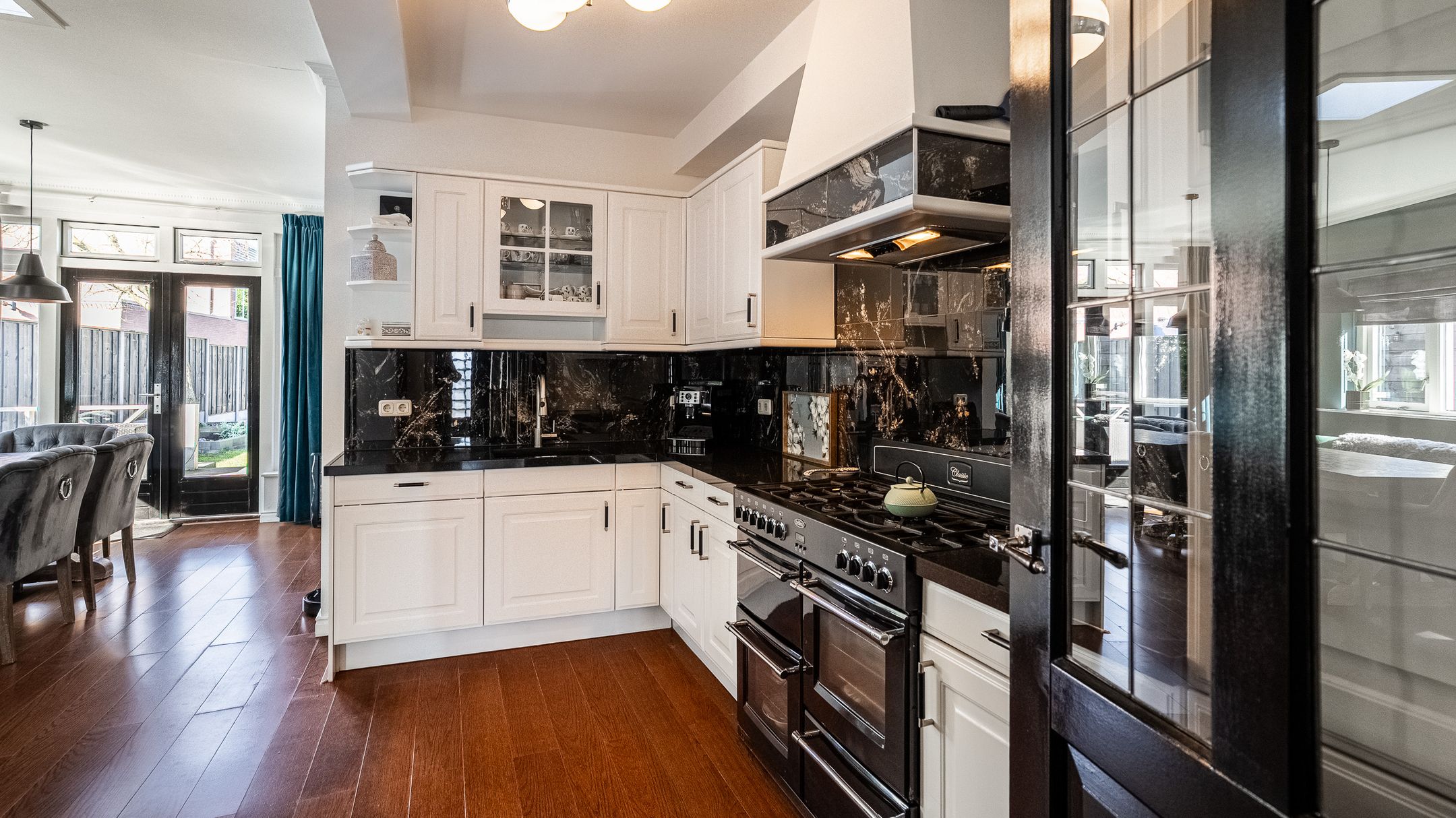 Foto 12 van Willem de Clercqstraat 21