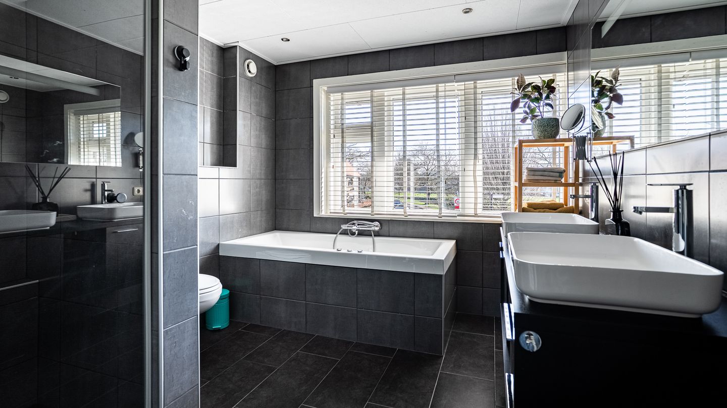 Foto 25 van Willem de Clercqstraat 21