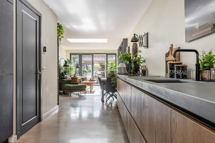 Foto 2 van De Clercqstraat 158