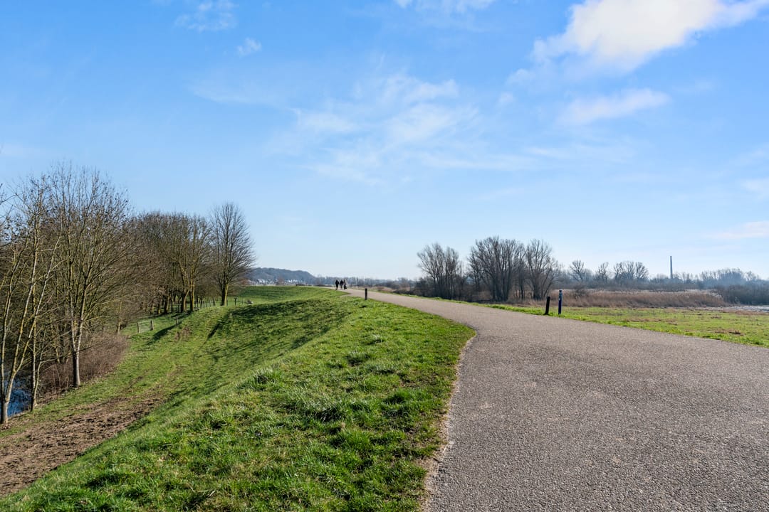 Photo 38 of Niemeijerstraat 16-II